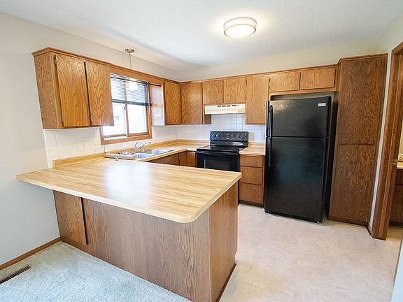 5th image of 4433-4435 13th Ave NW