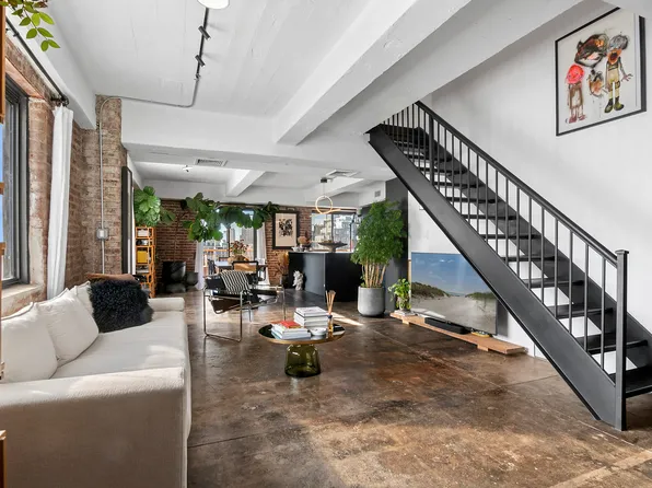 330 Wythe Avenue image 1 of 12