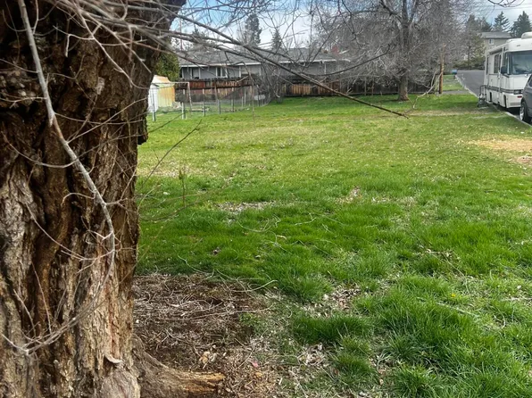 1203 California Ave, Klamath Falls, OR 97601