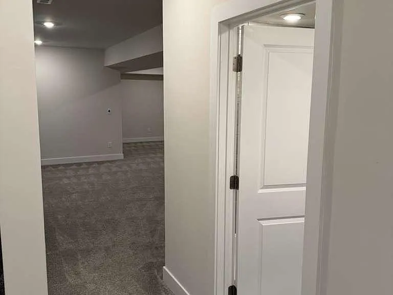 704 Peony Ln — Photo 53