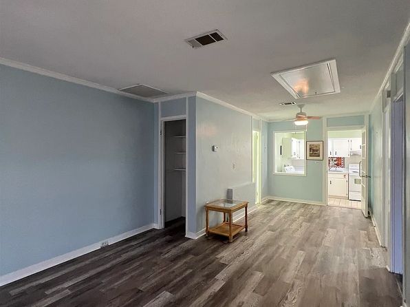 34-6 Warren Ave