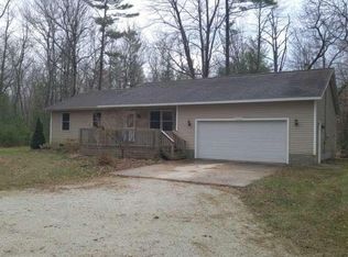 918 N Peterson Rd, Muskegon, MI 49445