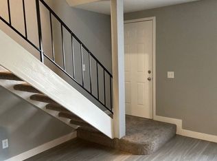 2555 White Oak Pl APT C, Escondido, CA 92027