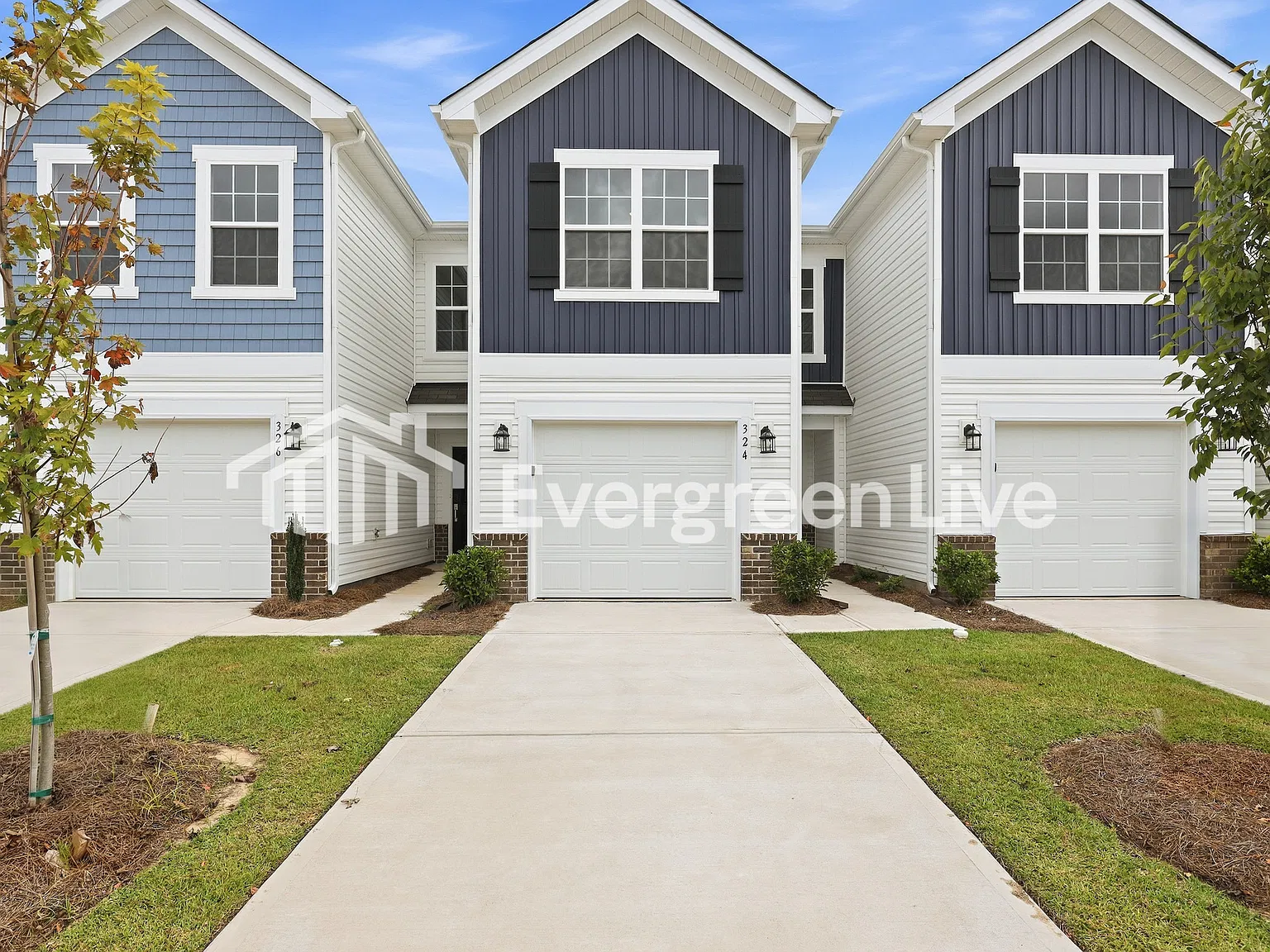 3 bed, 2.5 bath, 1346 sqft, $1,750 — Photo 1