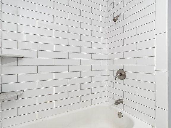 5th image of 289 Broad Meadows Blvd #289