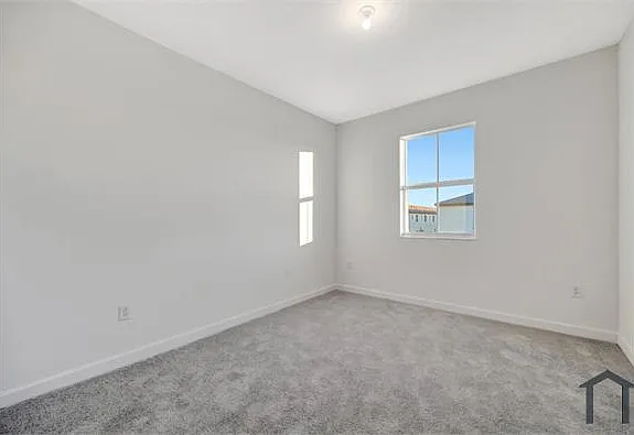 2556 SE 27th Ct — Photo 37