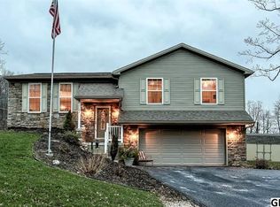 1183 Piketown Rd, Harrisburg, PA 17112