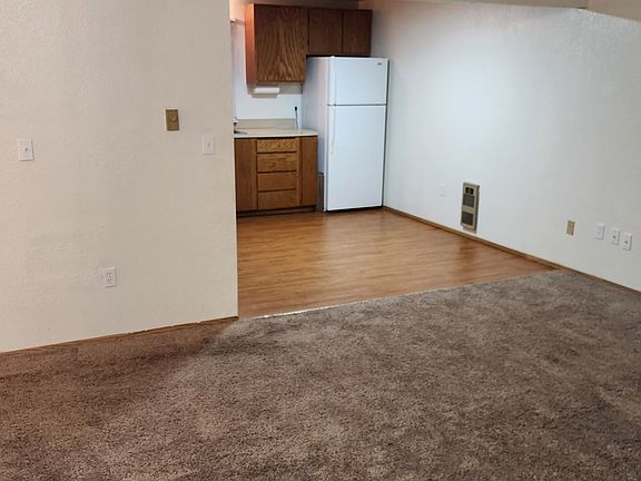 2nd image of 622 Terrell Ave #622
