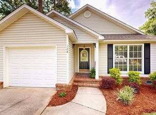 124 Woodcreek Dr, Dothan, AL 36301