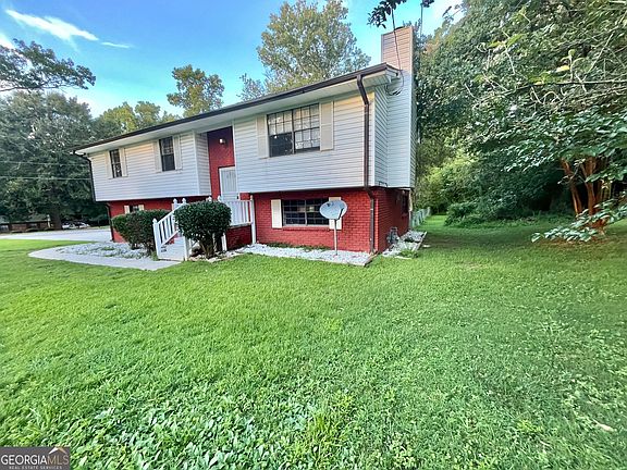 2nd image of 152 Rountree Rd