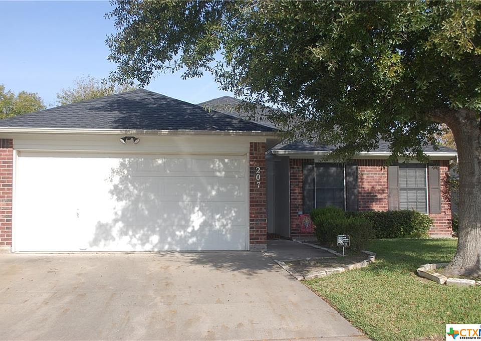 207 Brookwood, Victoria, TX 77901 Zillow