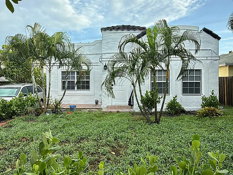 503 Avenida Hermosa #1 — Photo 13