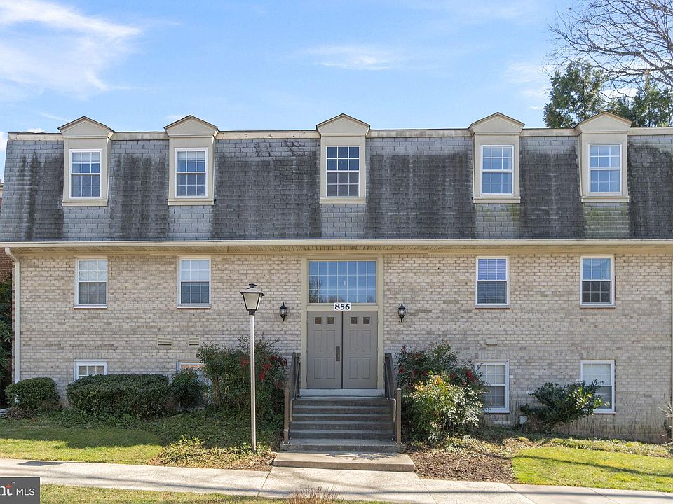 1st image of 856 College Pkwy APT 202