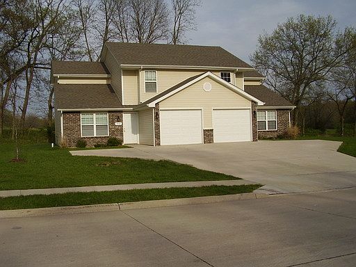1st image of 314-316 Burnside Dr
