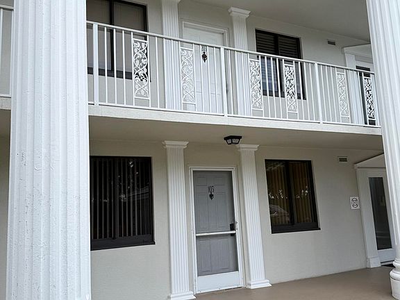 2nd image of 6193 Balboa Circle #103