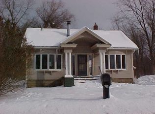 124 5th Ave, Three Rivers, MI 49093