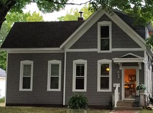 320 W 11th St, Rochester, IN 46975