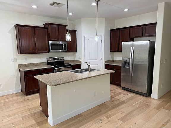 3 - Kitchen_10182024