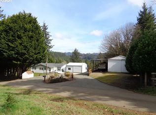 62633 Shellhamer Rd, Coos Bay, OR 97420