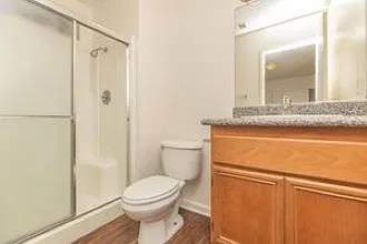 Sunny Gate Apartments — Photo 23