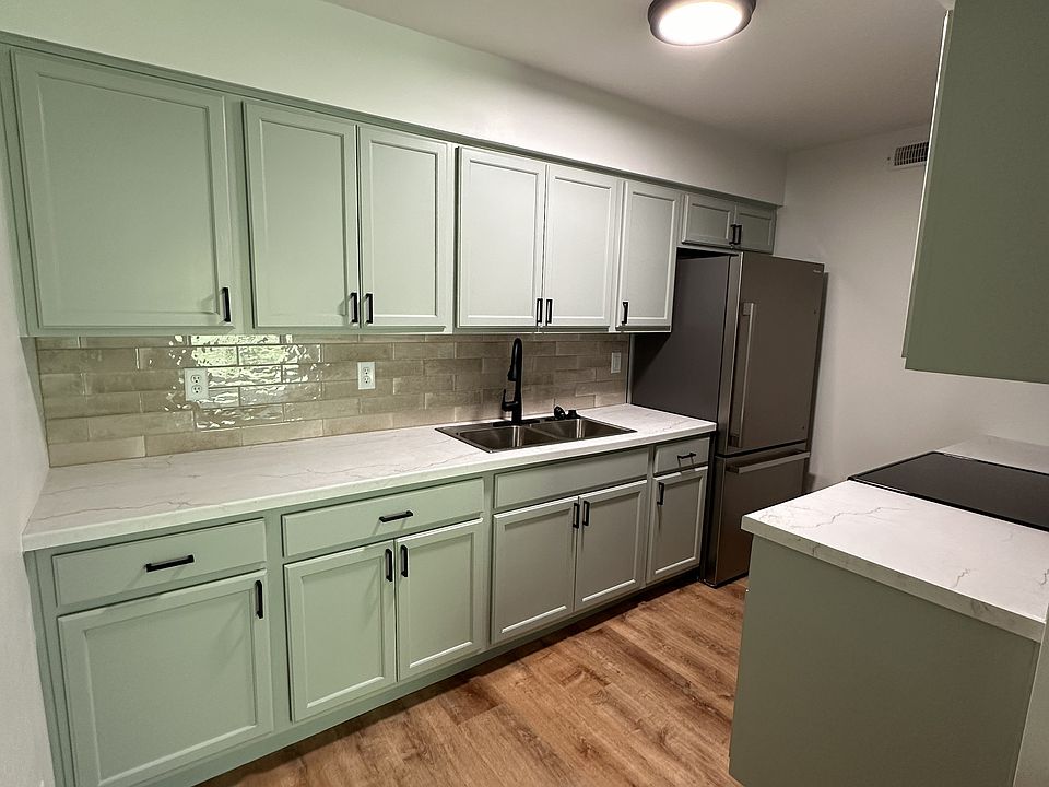 1st image of 3409 Meadow Ave APT A