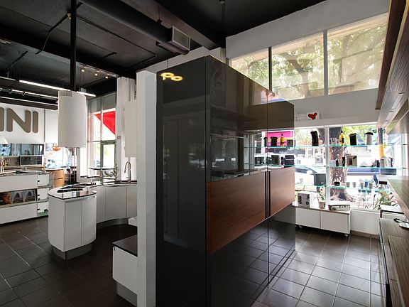 316 Ave de Diego