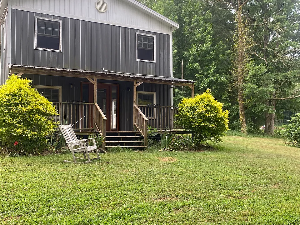 450 Crump Mill Rd