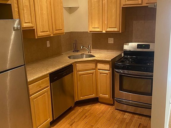 2nd image of 782 Prospect Pl #2B