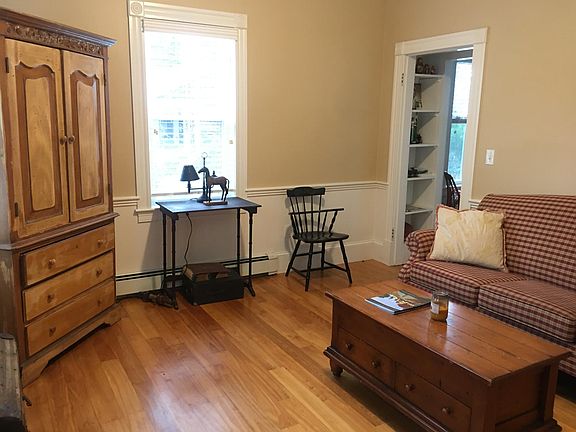 5th image of 23 Jefferson St