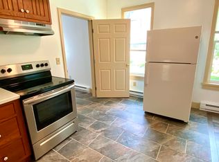 215 Green St #217, Mifflinburg, PA 17844