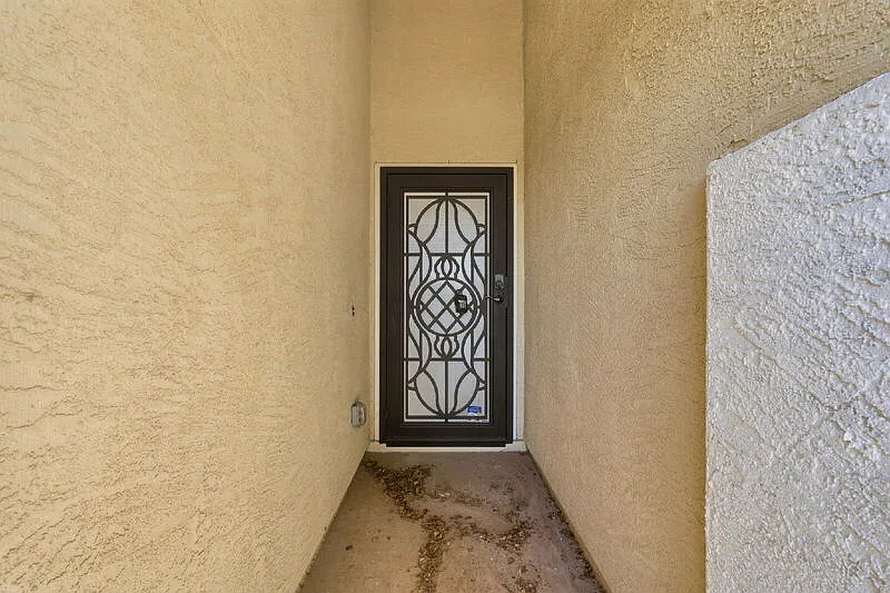 4 bed, 3.0 bath, 1840 sqft, $2,600 — Photo 4