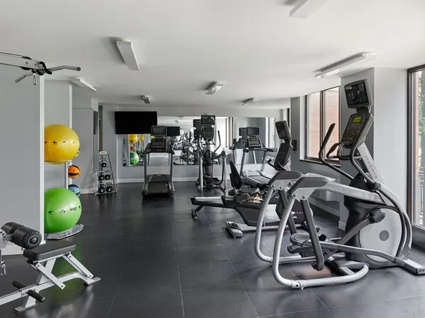 10-40 River Road image 8 of 12