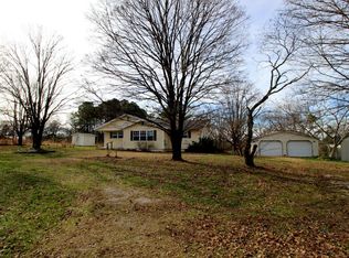 5067 State Highway 13, Lampe, MO 65681