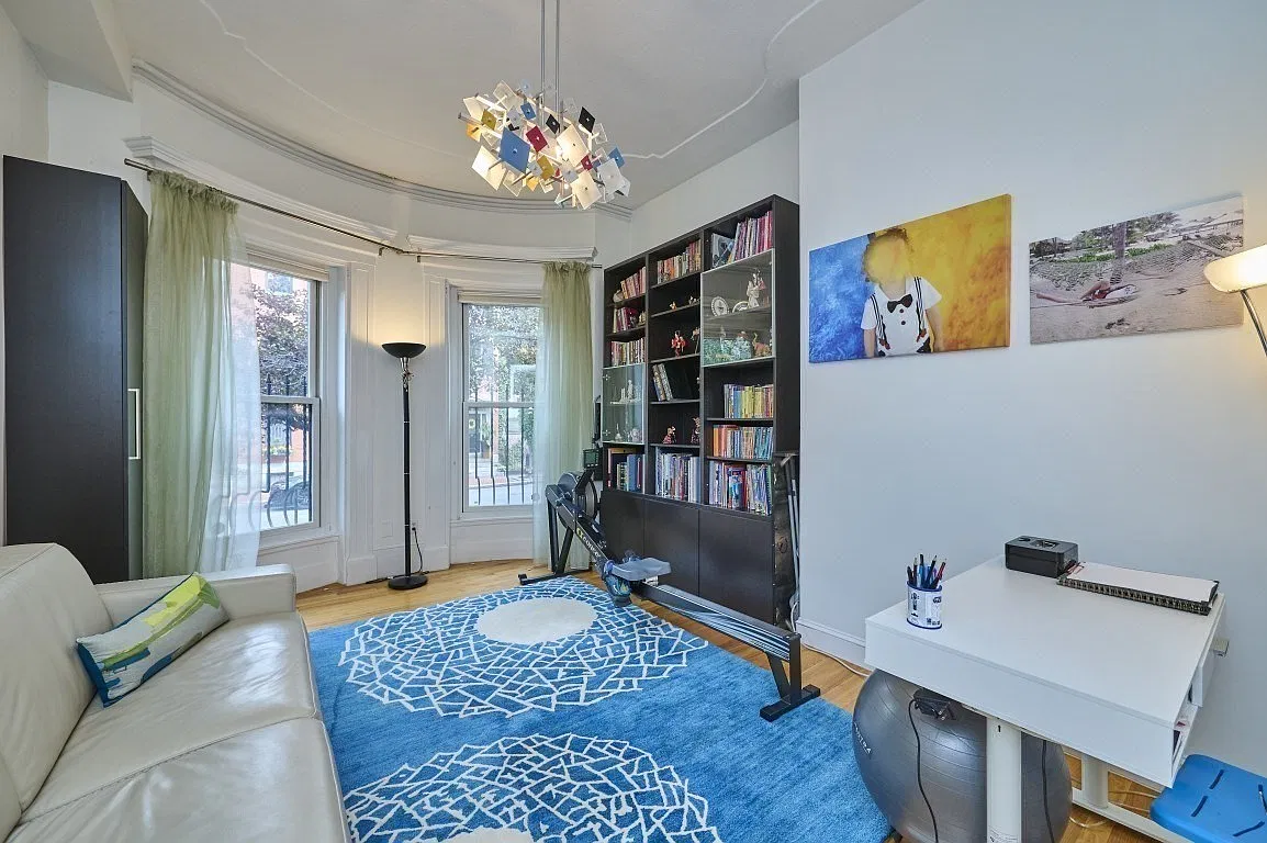 120 W Concord St — Photo 2