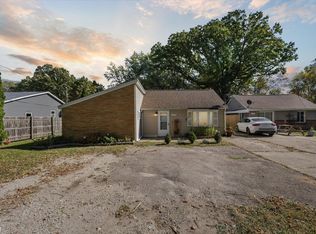 1147 Rinn St, Burton, MI 48509