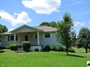 15 Beverly Ct, Huntington, WV 25705