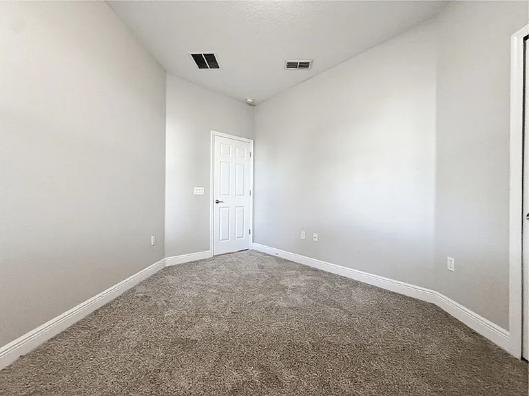 10250 Malpas Point — Photo 20