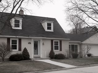 121 2nd St, Sheboygan Falls, WI 53085