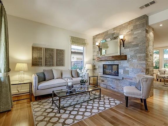4th image of 4264 Wilkie Way