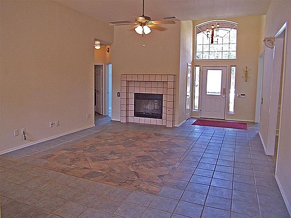 3rd image of 1528 Sarah Brooks Dr