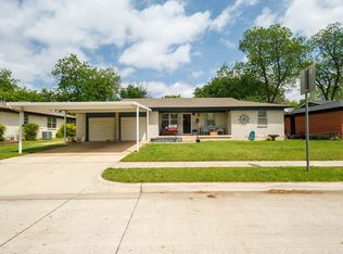 5421 Bonnie Wayne St, Haltom City, TX 76117