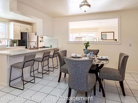 2nd image of 2154 Casa Mia Dr