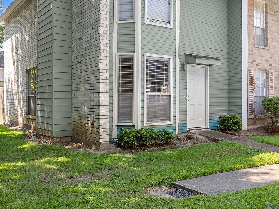 1st image of 1793 Boulevard De Province APT D