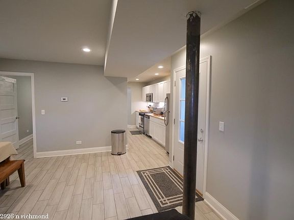 2nd image of 2926 N Richmond St #1321