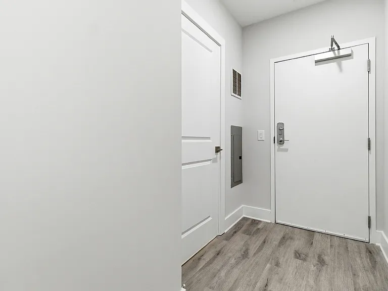 350 W Main Ave #101 — Photo 9
