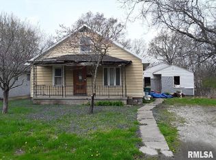 3121 E Carpenter St, Springfield, IL 62702