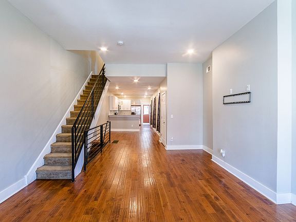 4th image of 1829 N 27th St