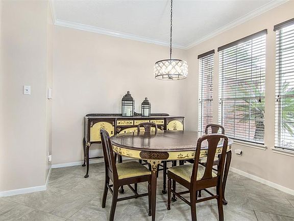 5th image of 15503 Wake Village Dr