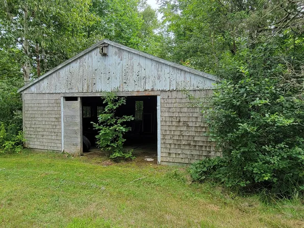 500 S Edmunds Road, Dennysville, ME 04628