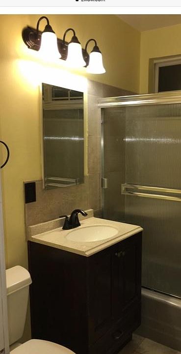 1st image of 7625 N Hollywood Way APT 1